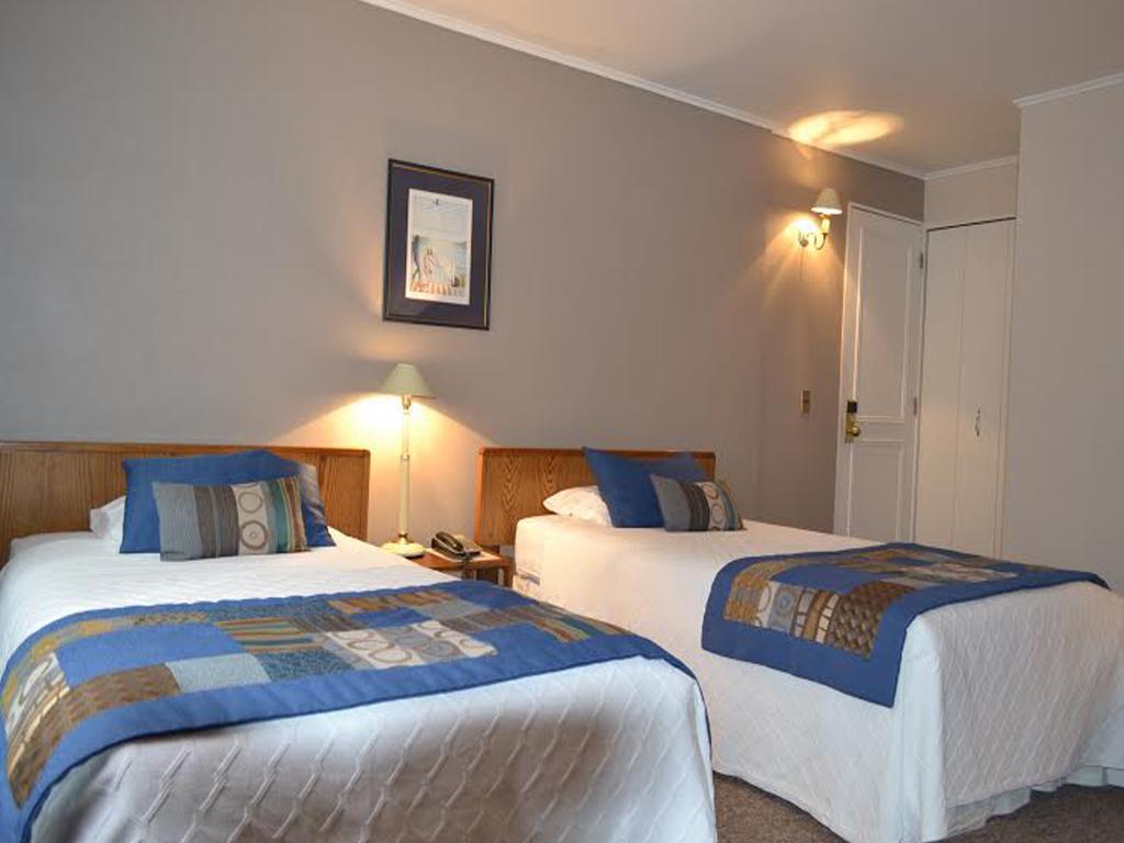 סנטיאגו Hotel El Vergel מראה חיצוני תמונה